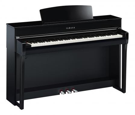 Yamaha CLP 745 Black